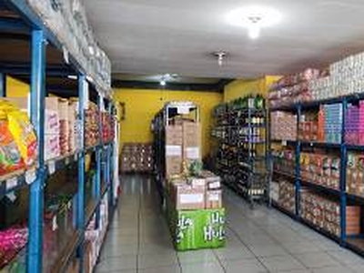 Loja / Salão / Ponto Comercial para venda ou aluguel, 200m² - Centro