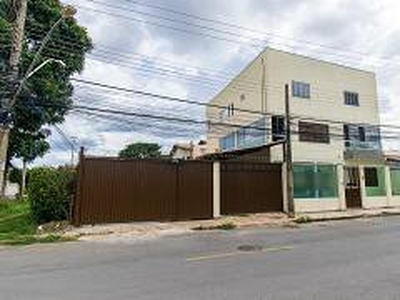 Prédio Inteiro com 12 Quartos à venda, 300m² - Guara I