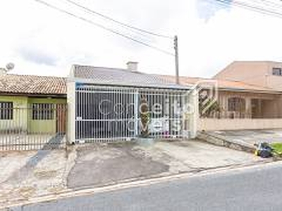 Sobrado com 3 Quartos à venda, 147m² - Centro