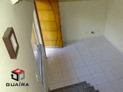 Sobrado com 3 Quartos para alugar, 140m² - Vila Bastos