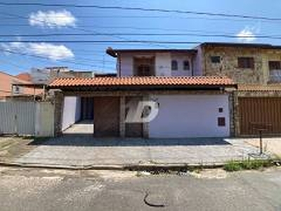 Sobrado com 3 Quartos para venda ou aluguel, 310m² - Parque da Figueira