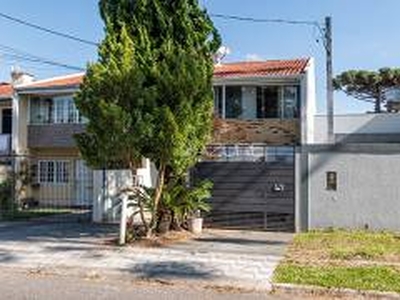 Sobrado com 4 Quartos à venda, 170m² - Boa Vista