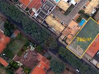 Terreno / Lote Comercial à venda, 760m² - Bairro das Palmeiras