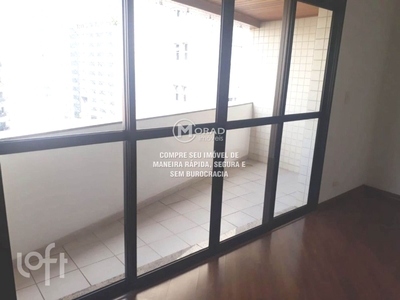 Apartamento à venda em Vila Mariana com 143 m², 5 quartos, 2 suítes, 2 vagas