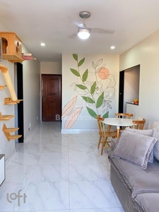 Apartamento à venda em Vila Isabel com 72 m², 2 quartos, 1 vaga
