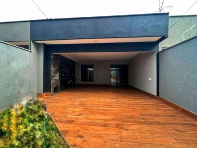 Casa com 3 quartos à venda no bairro Vila Pedroso, 212m²