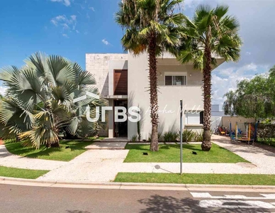 Casa em Condomínio com 4 quartos à venda no bairro Alphaville Flamboyant Residencial Araguaia, 418m²