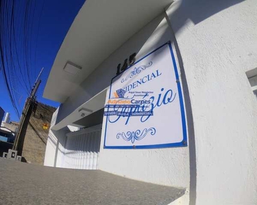 Adriano Carpes vende apartamento em frente a escola em Navegantes