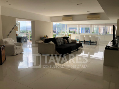 Apartamento em Barra da Tijuca, Rio de Janeiro/RJ de 193m² 3 quartos à venda por R$ 3.799.000,00