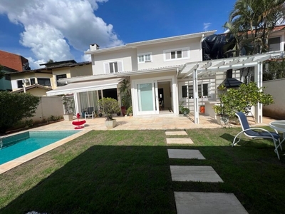 Casa em Alphaville, Santana de Parnaíba/SP de 434m² 4 quartos à venda por R$ 3.999.000,00