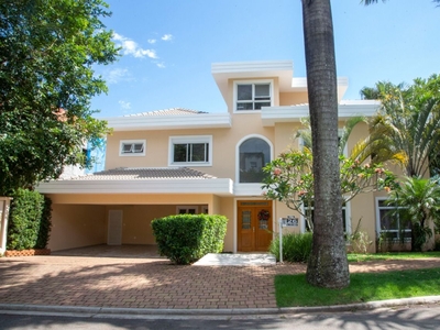 Casa em Alphaville, Santana de Parnaíba/SP de 480m² 5 quartos à venda por R$ 3.799.000,00