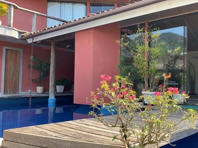 Casa em Frade (Cunhambebe), Angra dos Reis/RJ de 450m² 6 quartos à venda por R$ 3.699.000,00