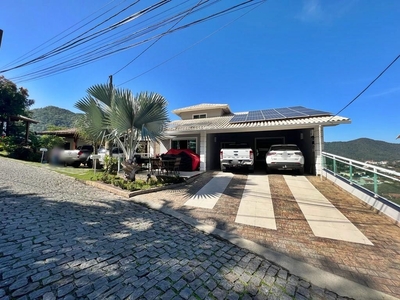 Casa em Itaipu, Niterói/RJ de 600m² 3 quartos à venda por R$ 1.499.000,00