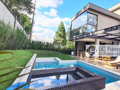 Casa em Vila Caldas, Carapicuíba/SP de 399m² 4 quartos à venda por R$ 3.798.000,00
