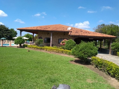 Fazenda em , Araçoiaba da Serra/SP de 1000m² 8 quartos à venda por R$ 3.799.000,00