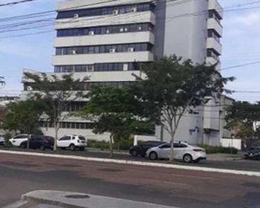 Sala comercial no Edifício Albert Einstein com 1 dorm e 48m, Santana - Porto Alegre