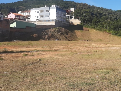 Terreno em Potecas, São José/SC de 27320m² à venda por R$ 3.723.000,00