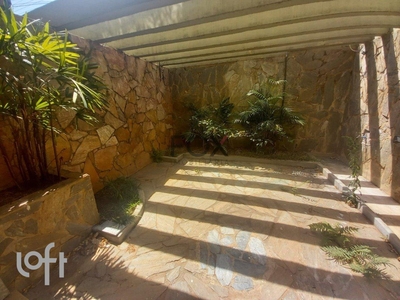 Apartamento à venda em Grajaú com 138 m², 3 quartos, 1 suíte, 3 vagas