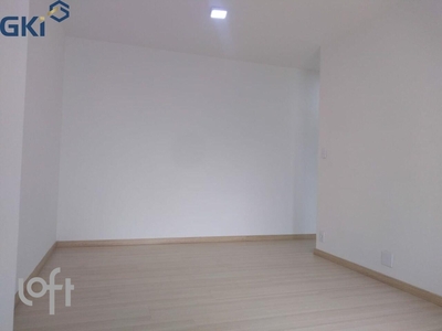 Apartamento à venda em Jardim São Luís com 54 m², 2 quartos, 1 vaga