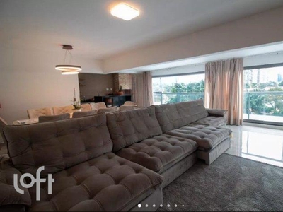 Apartamento à venda em Santo Amaro com 180 m², 3 quartos, 3 suítes, 3 vagas