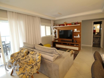 Apartamento à venda em Vila Prudente com 120 m², 3 quartos, 1 suíte, 2 vagas