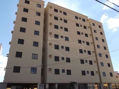 Apartamento com 2 quartos à venda na avenida 15 de novembro, 986, centro, araraquara, 47 m2 por r$ 250.000