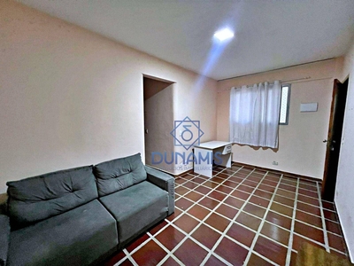 Apartamento em Barra Funda, Guarujá/SP de 40m² 1 quartos para locação R$ 1.800,00/mes