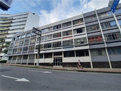 Apartamento em Centro, Juiz de Fora/MG de 36m² 1 quartos para locação R$ 700,00/mes