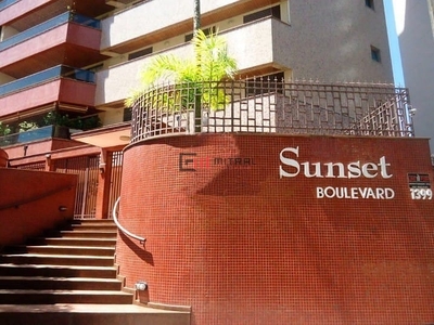 Apartamento em Centro, Londrina/PR de 178m² 4 quartos para locação R$ 3.300,00/mes