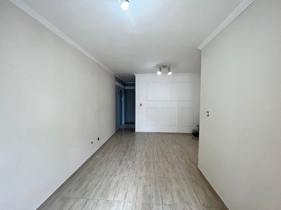 Apartamento em Continental, Osasco/SP de 60m² 2 quartos para locação R$ 2.000,00/mes