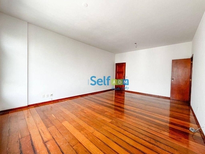 Apartamento em Icaraí, Niterói/RJ de 120m² 3 quartos para locação R$ 2.500,00/mes