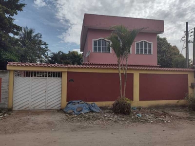 Apartamento em Valverde, Nova Iguaçu/RJ de 370m² 3 quartos à venda por R$ 299.000,00