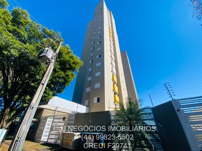 Apartamento em Zona 07, Maringá/PR de 55m² 2 quartos à venda por R$ 359.000,00