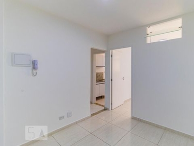 APARTAMENTO no 10º andar com 1 dormitório