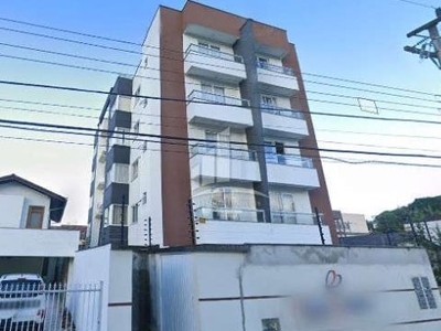 Apartamento no bairro floresta