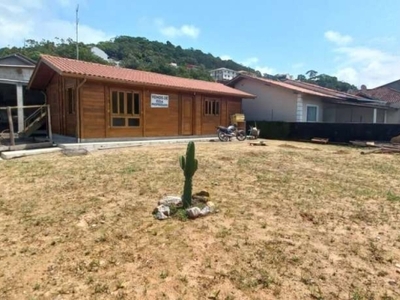 Casa à venda no bairro forquilhas - são josé/sc