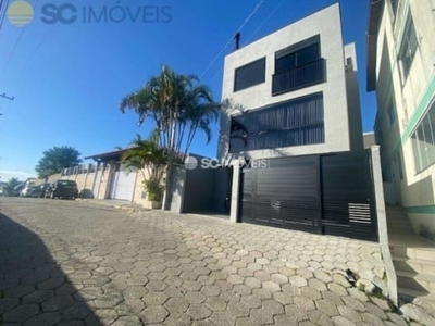 Casa com 3 quartos à venda na servidão portugália, 30, ingleses, florianópolis por r$ 950.000