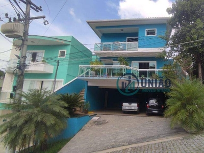 Casa em Arsenal, São Gonçalo/RJ de 240m² 3 quartos à venda por R$ 698.000,00