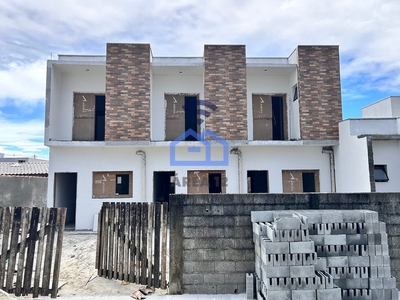 Casa em Balneário dos Golfinhos, Caraguatatuba/SP de 69m² 2 quartos à venda por R$ 349.000,00
