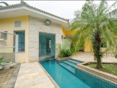 Casa em Barra da Tijuca, Rio de Janeiro/RJ de 1113m² 5 quartos à venda por R$ 7.349.000,00