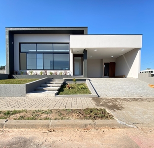 Casa em Camobi, Santa Maria/RS de 211m² 3 quartos à venda por R$ 1.899.000,00