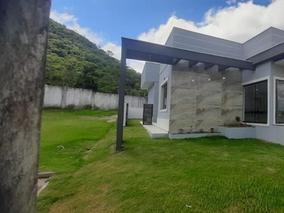 Casa em Caxito, Maricá/RJ de 94m² 2 quartos à venda por R$ 474.000,00
