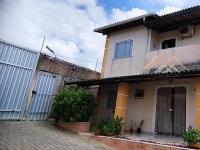 Casa em Centro, Lauro de Freitas/BA de 94m² 3 quartos à venda por R$ 418.900,00