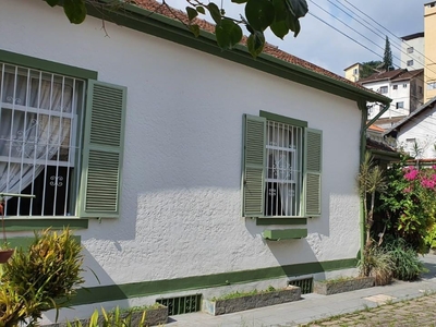 Casa em Centro, Petrópolis/RJ de 116m² 4 quartos à venda por R$ 899.000,00