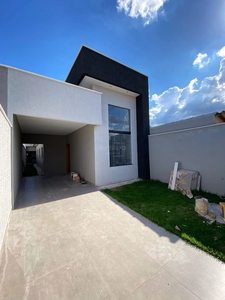 Casa em Cidade Satélite São Luiz, Aparecida de Goiânia/GO de 126m² 3 quartos à venda por R$ 474.000,00