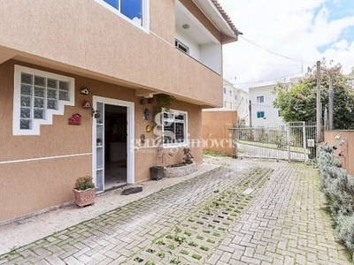 Casa em condomínio fechado com 3 quartos para alugar na reinoldes stepurski, 91, campo comprido, curitiba, 154 m2 por r$ 2.900