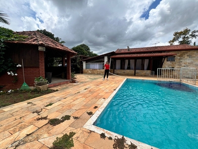 Casa em Condomínio Vale do Ouro, Ribeirão das Neves/MG de 390m² 3 quartos à venda por R$ 1.149.000,00