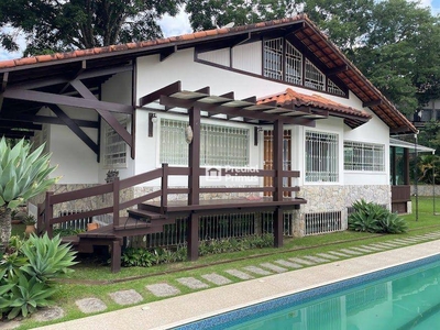 Casa em Cônego, Nova Friburgo/RJ de 900m² 3 quartos à venda por R$ 2.199.000,00