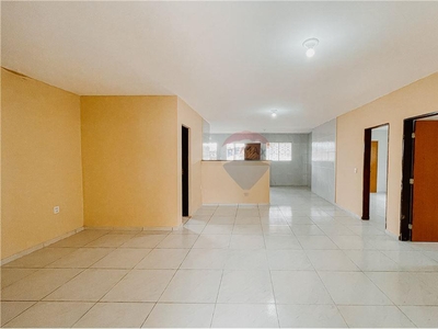 Casa em Felipe Camarão, Natal/RN de 84m² 3 quartos à venda por R$ 284.000,00