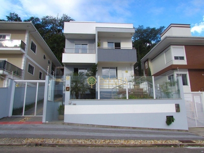Casa em Forquilhinha, São José/SC de 360m² 4 quartos à venda por R$ 1.319.000,00